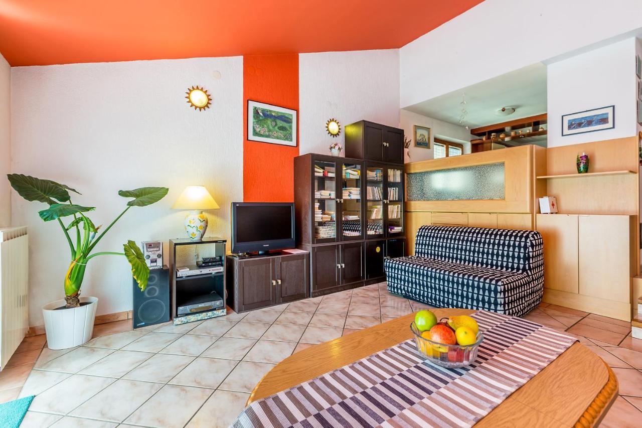 Apartment Karmel Viskovo Екстериор снимка