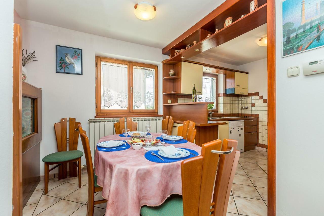 Apartment Karmel Viskovo Екстериор снимка