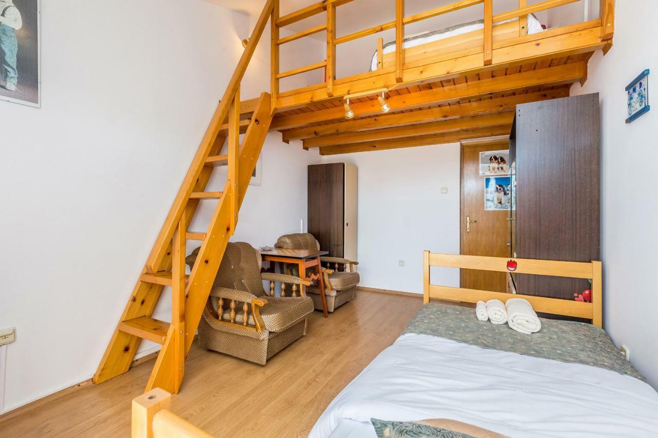 Apartment Karmel Viskovo Екстериор снимка